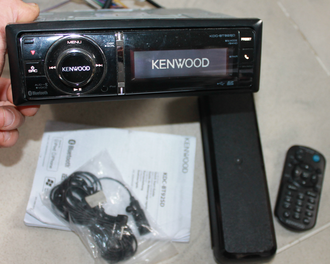 Kenwood KDC-BT92SD - Image 2