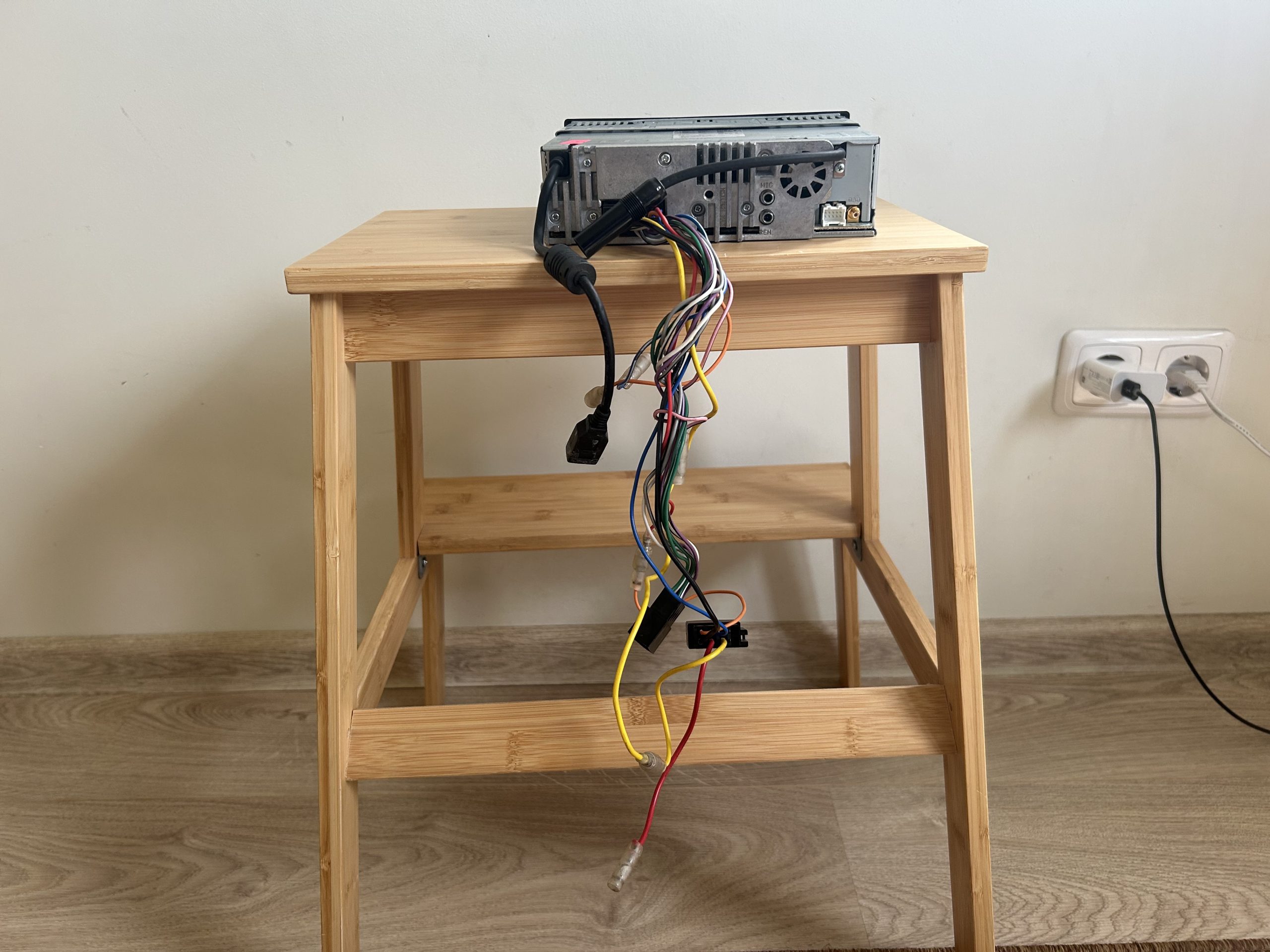 A pine CDE-136BT - Image 3